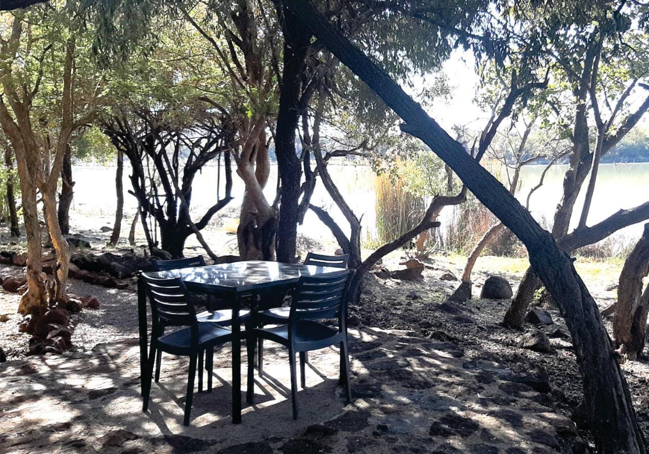 Waterside Cottages Gaborone Buitenkant foto