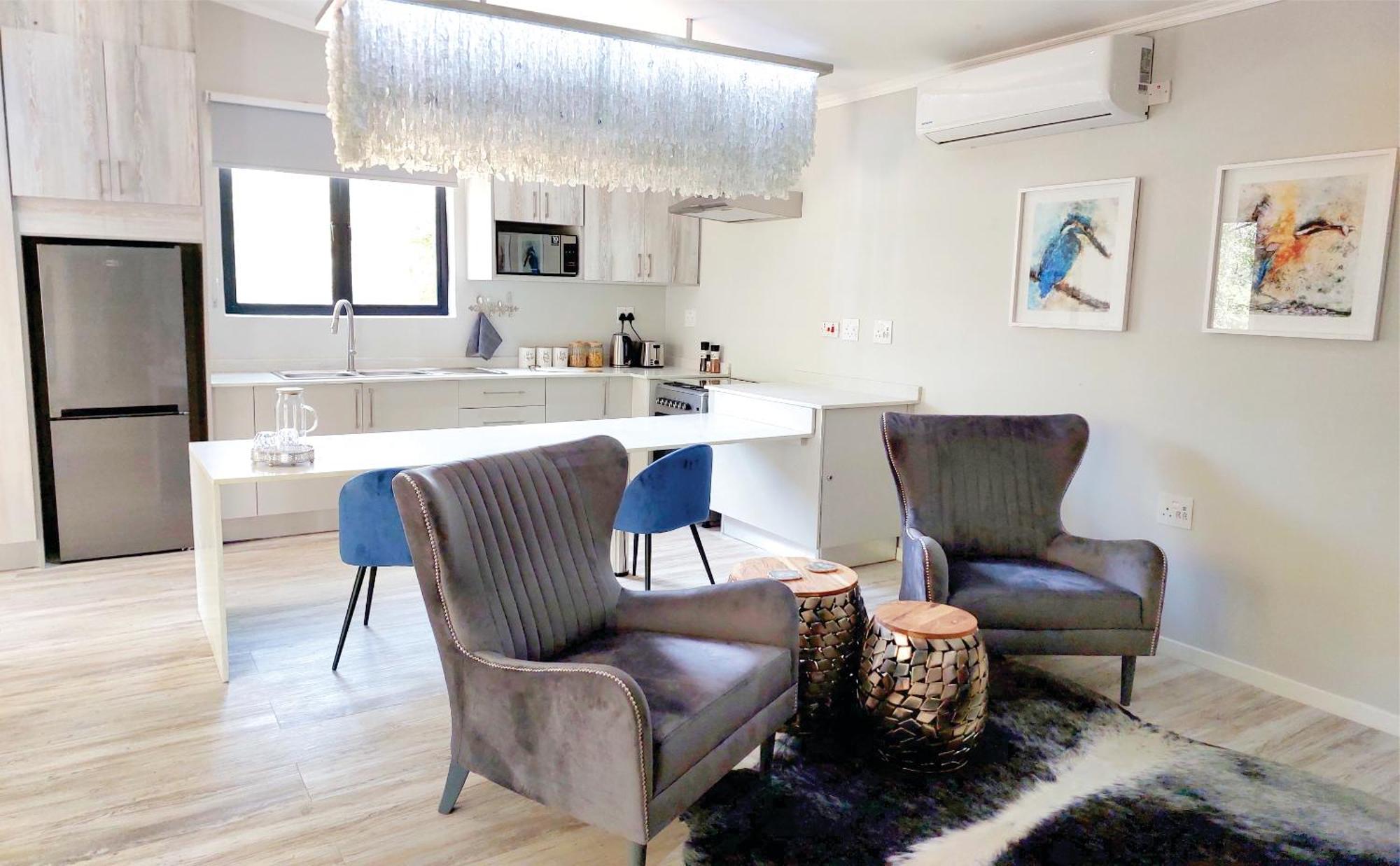 Waterside Cottages & Villas - Self Catering Gaborone Buitenkant foto